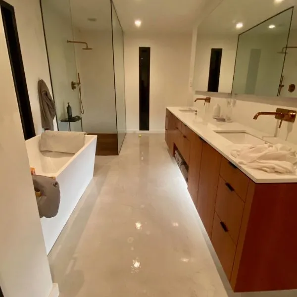 Metallic pearl finish epoxy floor Baton Rouge